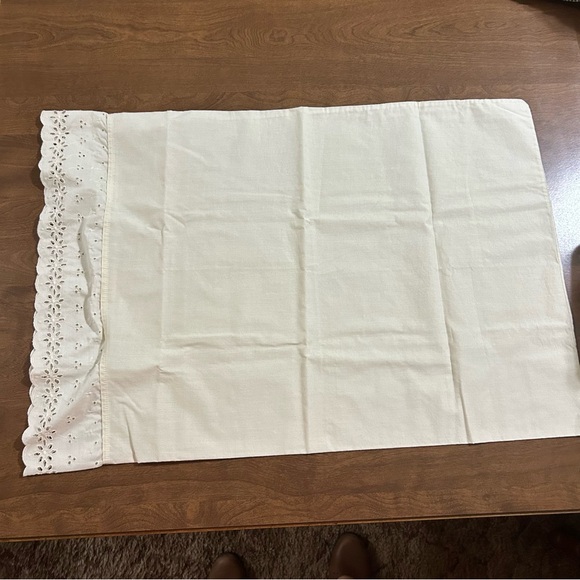 Vintage Pillowcase bundle - Picture 3 of 9